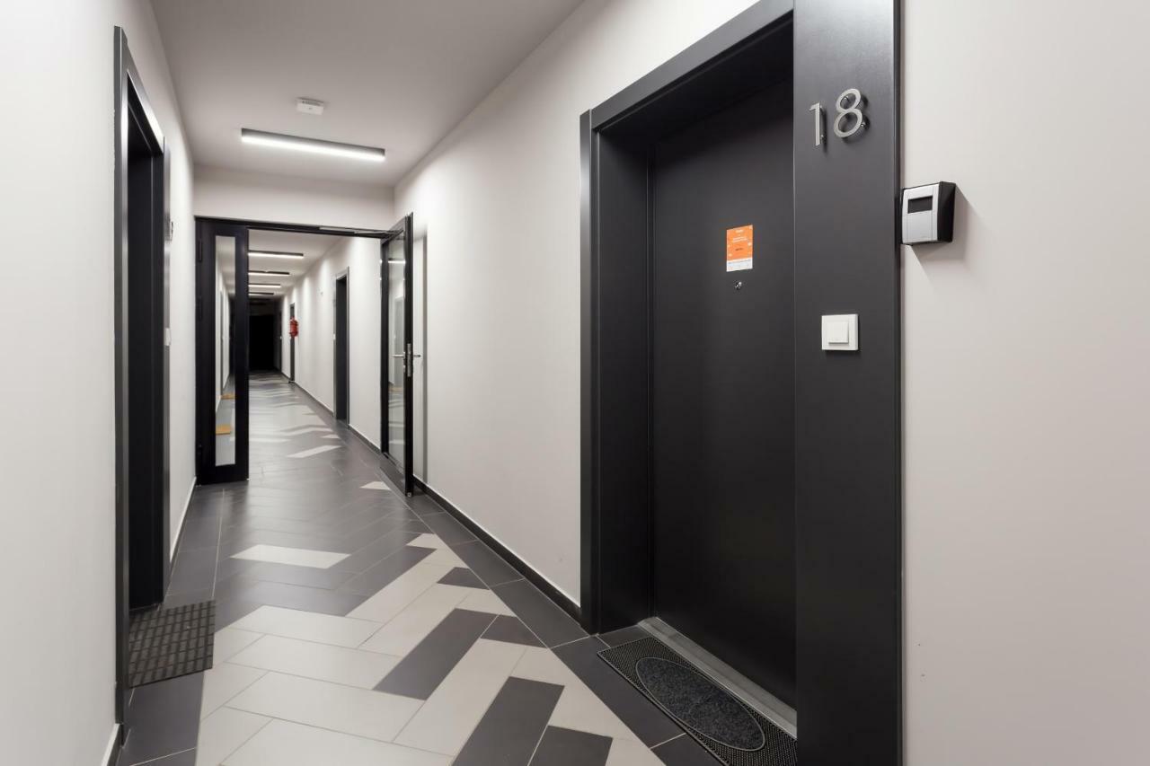 Apartments Poznan Niedzialkowskiego By Noclegi Renters Exterior photo